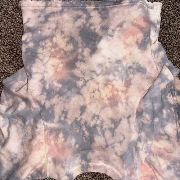 MICHAEL STARS • XS Ariana Flutter Sweatshirt • NWOT - Picture 6 of 9